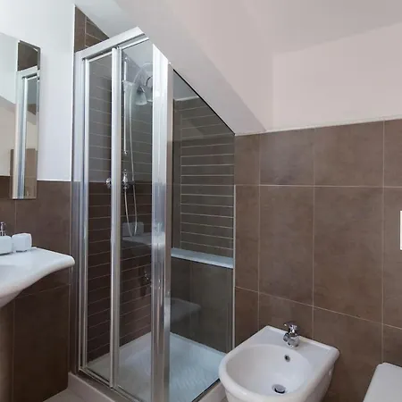 Bright Attic In Monterosso With Sea View Terrace モンテロッソ・アル・マーレ