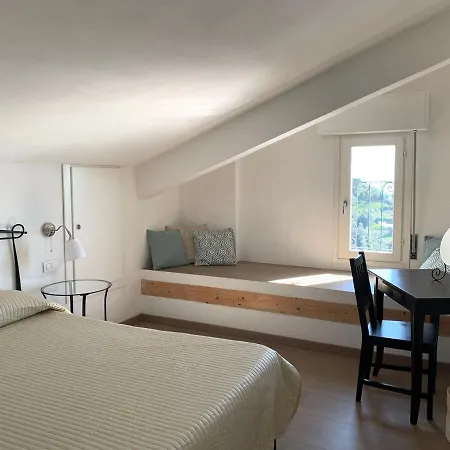 Bright Attic In Monterosso With Sea View Terrace Monterosso al Mare