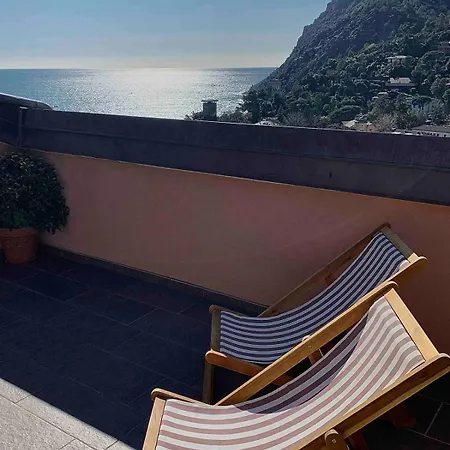 Bright Attic In Monterosso With Sea View Terrace Monterosso al Mare