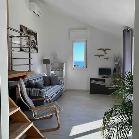Bright Attic In Monterosso With Sea View Terrace Apartment *
