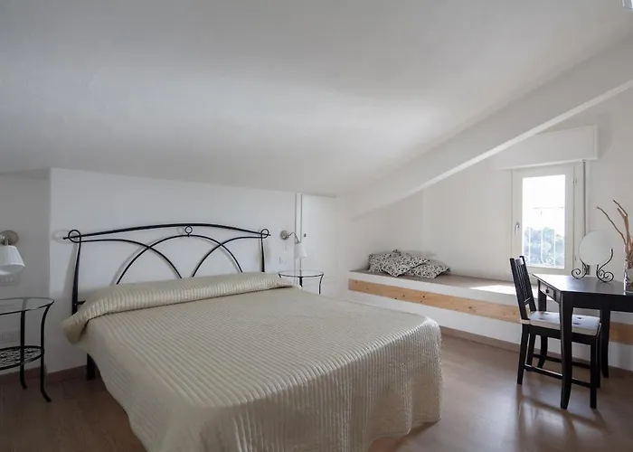 Bright Attic In Monterosso With Sea View Terrace Monterosso al Mare