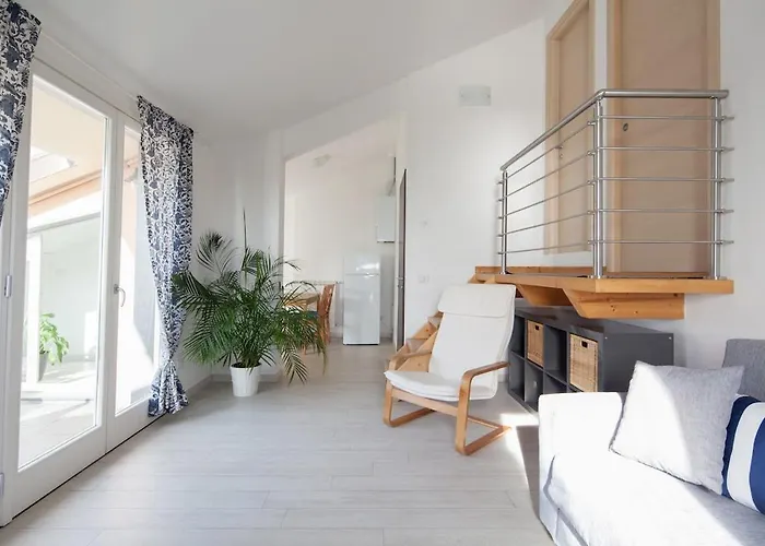 Bright Attic In Monterosso With Sea View Terrace Apartamento Monterosso al Mare