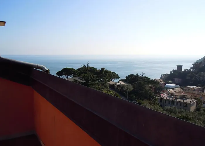 Bright Attic In Monterosso With Sea View Terrace